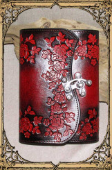 Buchhülle A6, geprägt, rote Ranken 