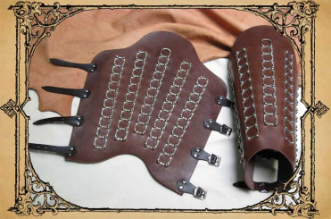 Lederbeinschienen, Metallstreifen 