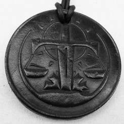 Lederanhänger "Goldenes Lager" Schwarz 