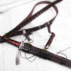 Schwertscheide nach Kundenwunsch. 