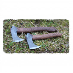 Wurf und Handaxt Wurfaxt