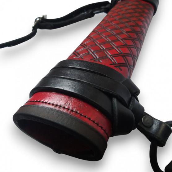 Schwertscheide rot/schwarz mit Muster "Raute-Ranken" 